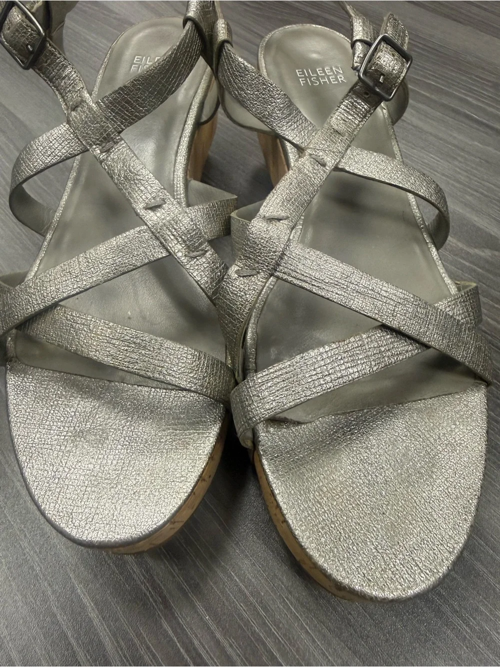 Eileen Fisher Array Cork Platform Women’s Sandals Size 9 Metallic Silver